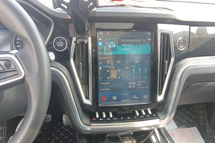 Used Zotye T700 2017 1.8T Dual-Clutch Luxury Model