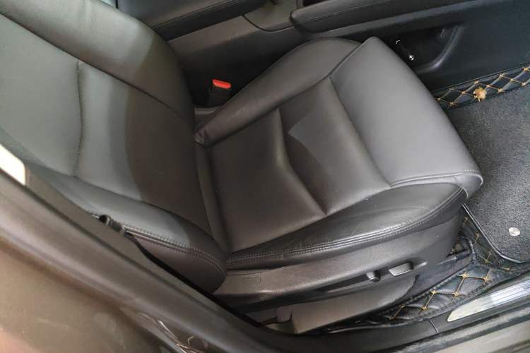 Used Cadillac XT5 2016 25T Luxury Model
