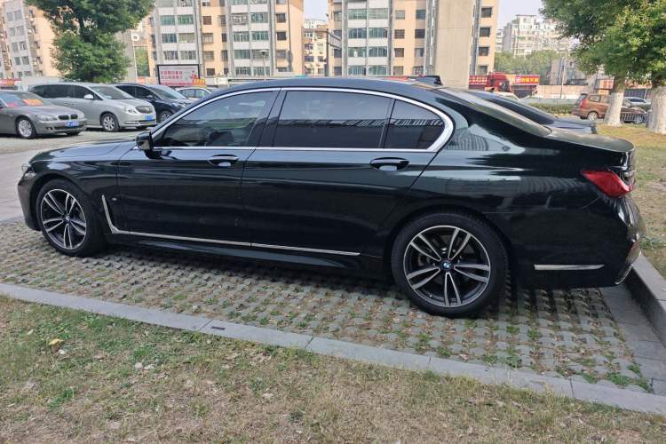 Used BMW 7 Series 2021 730Li M Sport Package
