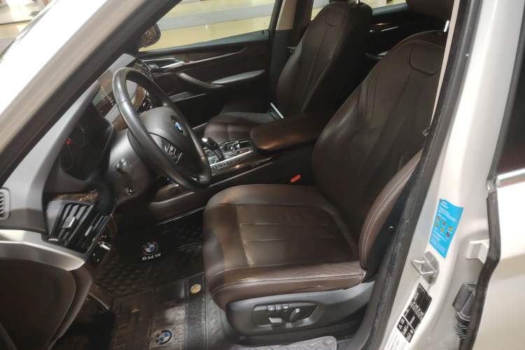 Used BMW X5 2015 xDrive28i