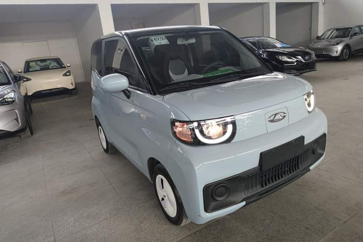 Used Chery QQ Ice Cream 2022 170km Sundae Phosphate Lithium-Ion Exterior 1