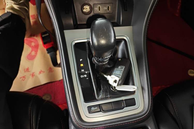 Used MG 6 2019 20T Automatic Starlight Edition Gear Lever