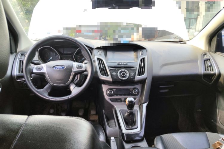 Used Ford Focus 2012 Sedan 1.6L Manual Fashion Edition Headliner