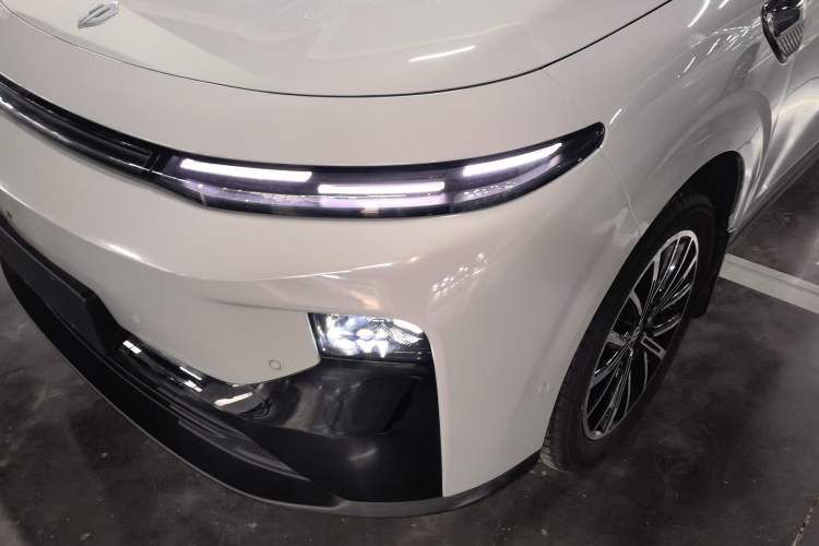 Used Leapmotor B10 2025 510 Joyful Edition
