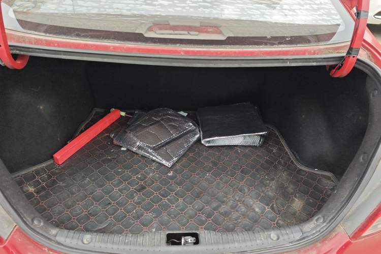 Used Hyundai Verna (older generation) 2014 1.4L Manual Smart GLS Trim
