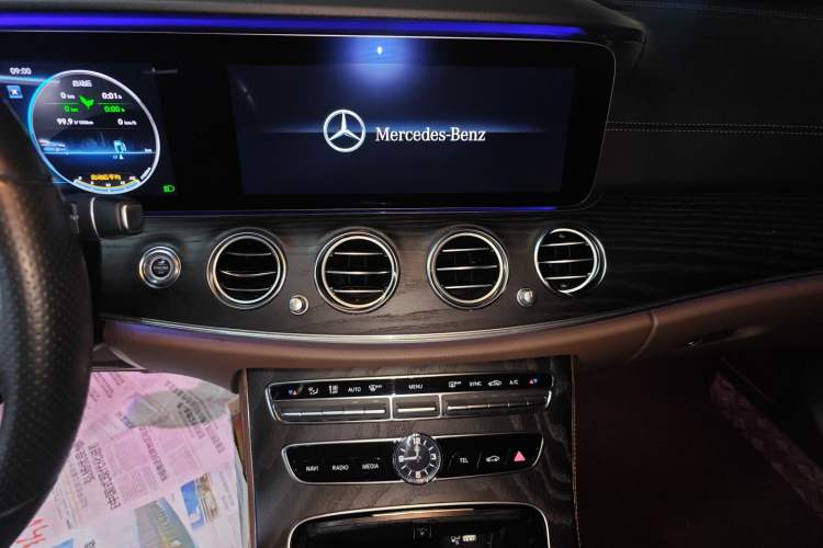 Used Mercedes-Benz E-Class 2020 Facelift E 260 L Sport Edition

