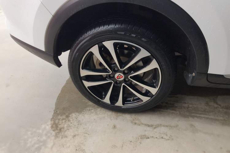 Used Roewe RX3 2020 1.6L CVT 4G Connected Ultra-Fun Elite Edition Right Rear Wheel Hub