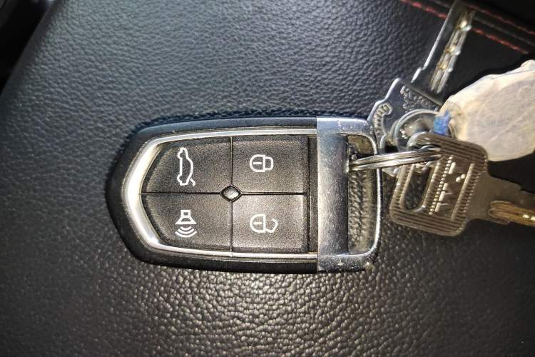 Used BORGWARD BX5 2020 20TGDI Automatic Two-Wheel Drive Pioneer Edition Vehicle Key
