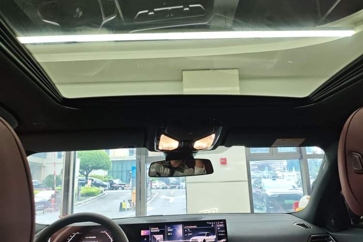 Used BMW 3 Series 2023 325i M Sport Night Edition Package