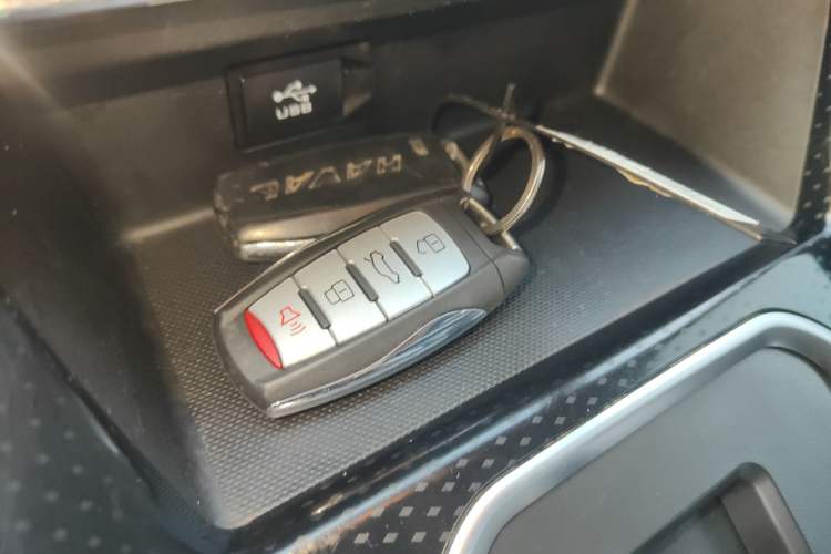 Used Haval M6 2021 PLUS 1.5T DCT Luxury Smart Connectivity Model
