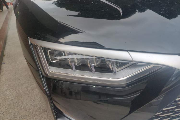 Used BYD Han 2020 DM Four-Wheel Drive Performance Edition Prestige Model Right Front Headlight