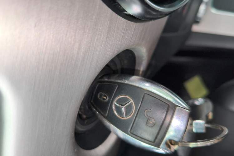 Used Mercedes-Benz GLK-Class 2014 GLK 200 Standard Model Vehicle Key