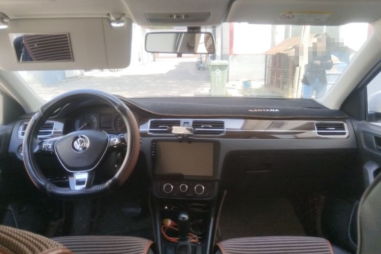 Used Volkswagen Santana 2019 1.5L Automatic Fashion Edition China VI Center Console