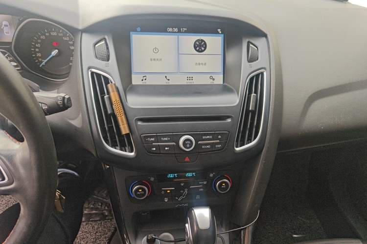 Used Ford Focus 2017 1.5T CTCC White and Black Limited Edition