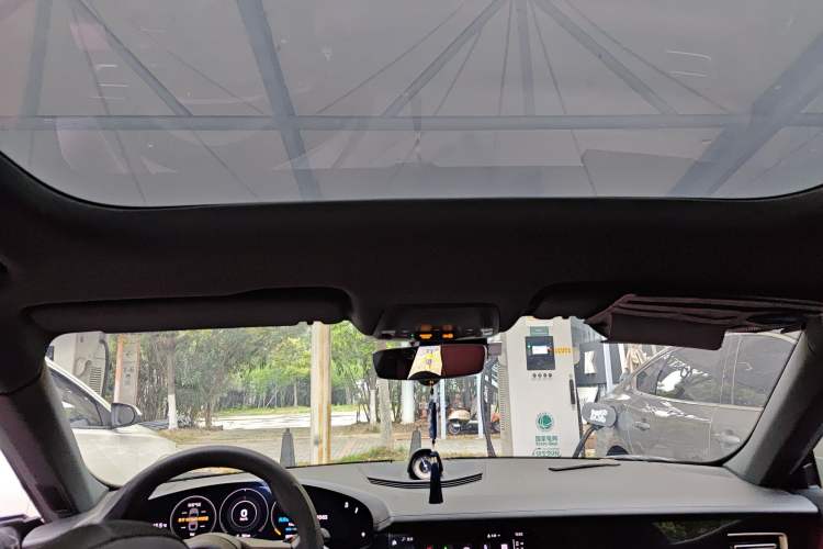 Used Porsche Taycan 2022 Taycan Headliner