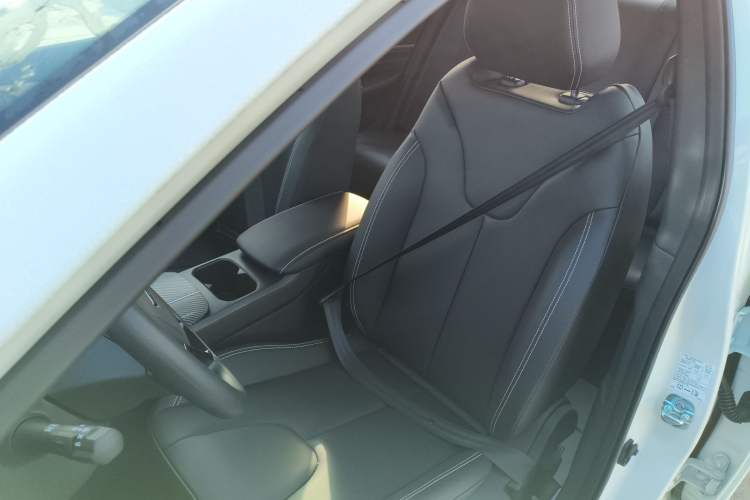 Used Venucia D60 2023 PLUS 1.6L XE CVT Trendy Edition