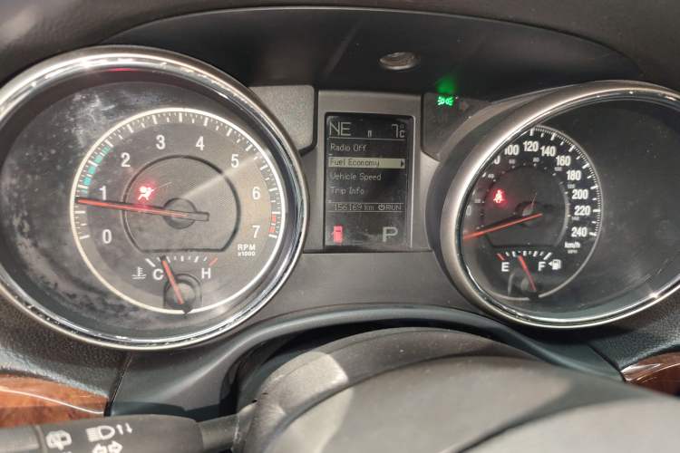 Used Jeep Grand Cherokee 2012 3.6L Luxury Navigation Edition