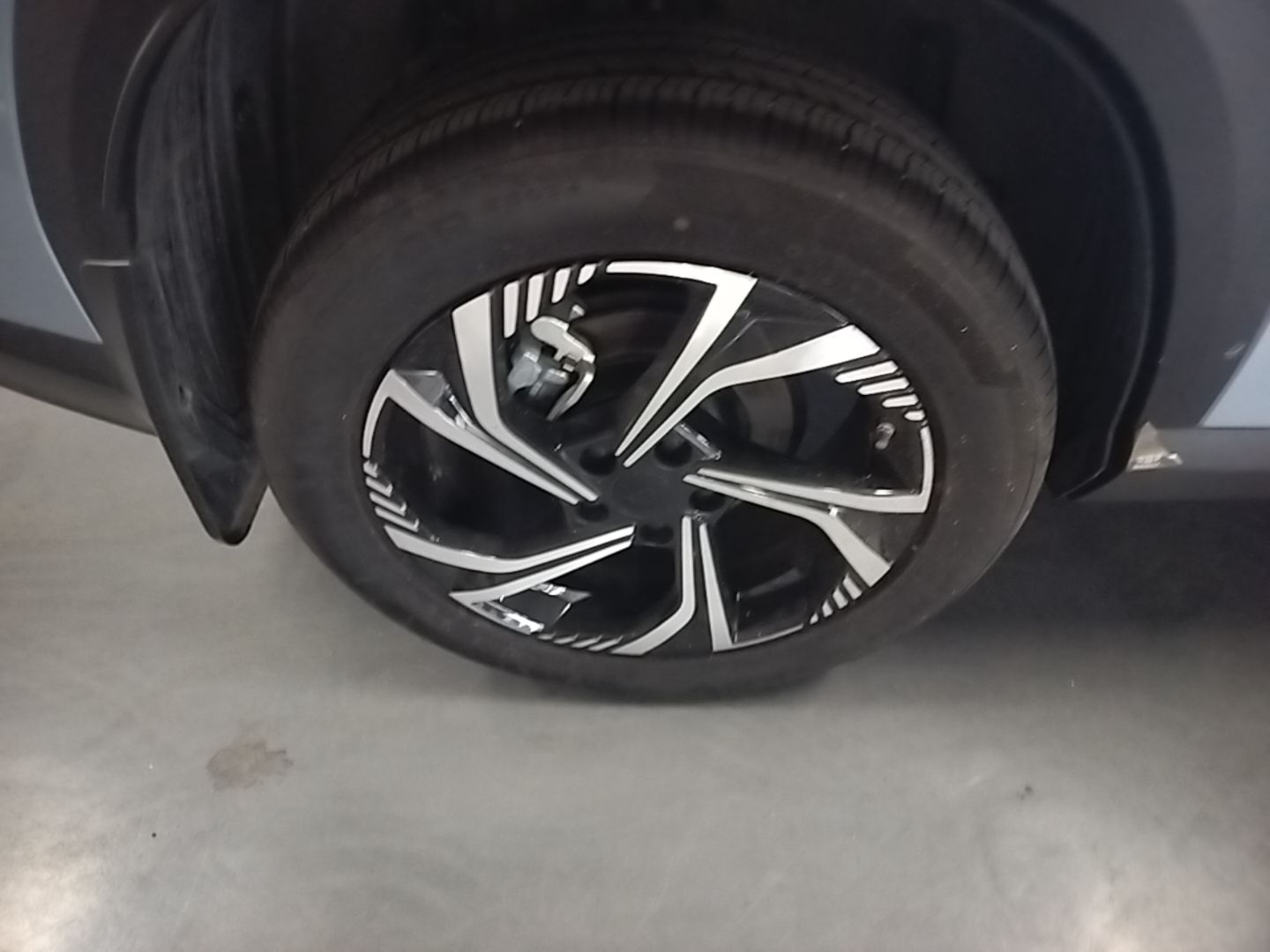 Geely Auto Emgrand X7 Sport 2024 1.5TD Smart Connect+ — снимка 11