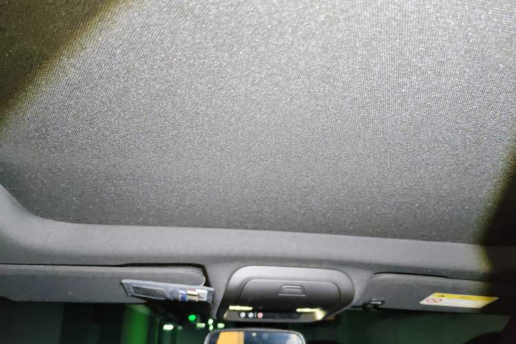 Used Cadillac XT4 2021 28T Two-Wheel Drive Leading Version
