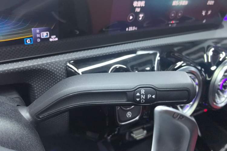 Used Mercedes-Benz CLA AMG 2023 AMG CLA 35 4MATIC Gear Lever