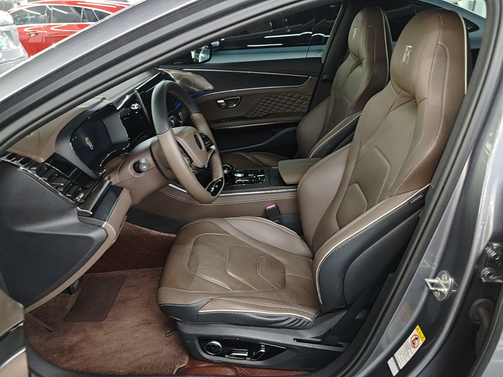 BYD Han 2022 DM-i 121KM Luxury Model — снимка 17