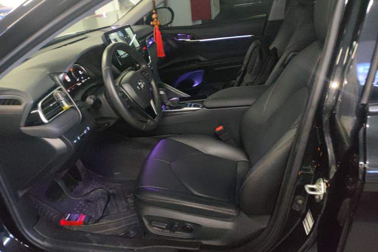 Used Toyota Camry 2023 Dual-Motor 2.5HG Luxury Edition
