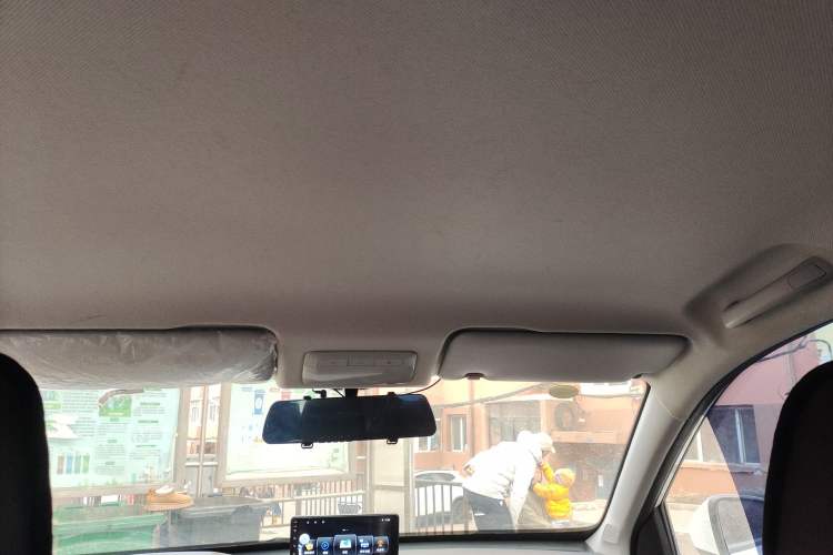 Used Wuling Alvez 2023 1.5L CVT Comfort Edition Headliner