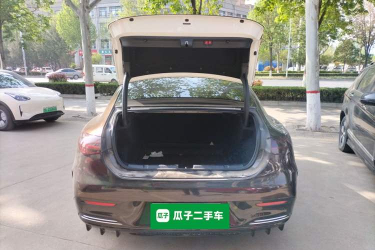 Used Mercedes-Benz EQE 2022 350 Luxury Edition Trunk