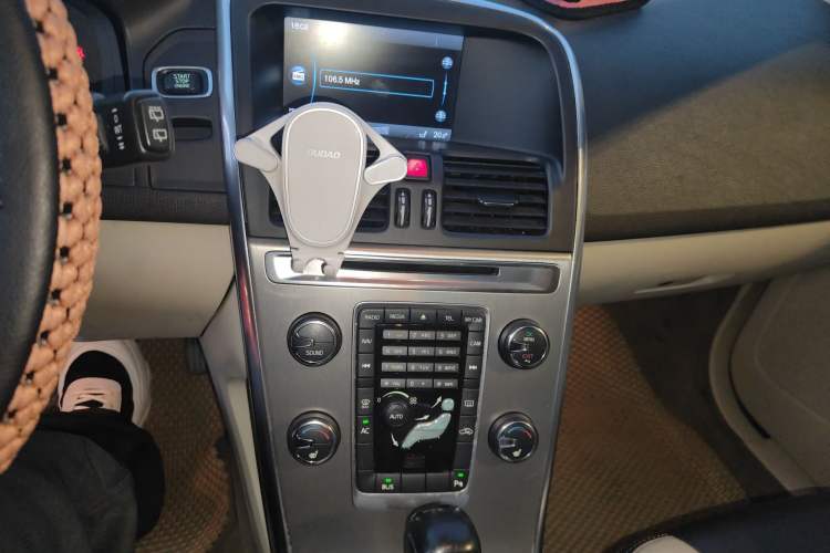 Used Volvo XC60 2012 T5 Prestige Edition