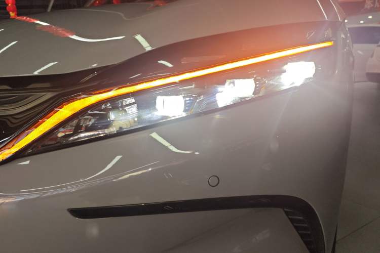 Used BYD Han 2025 EV Intelligent Driving Edition 701KM LiDAR Deluxe Model