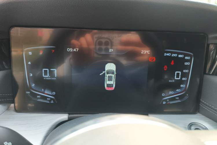 Used Hongqi H5 2025 1.5T DCT Qiyun 500 000th Unit Commemorative Edition Instrument Cluster