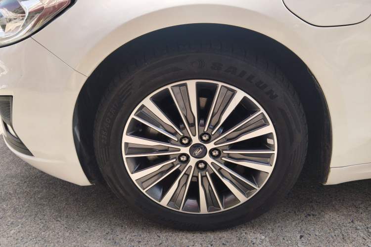 Used Ford Mondeo New Energy 2018 2.0 PHEV Smart-Controlled Fashion Edition China V Standard Exterior 4