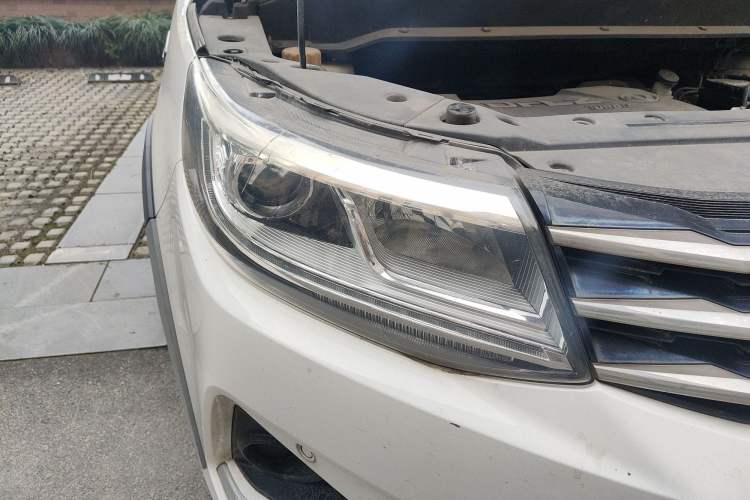 Used FORTHING Joyear X6 2017 Jingxiang Series 1.5T Manual Luxury Model