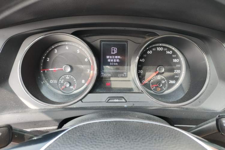 Used Volkswagen Tiguan L 2017 330TSI Automatic Two-Wheel Drive Luxury Edition
