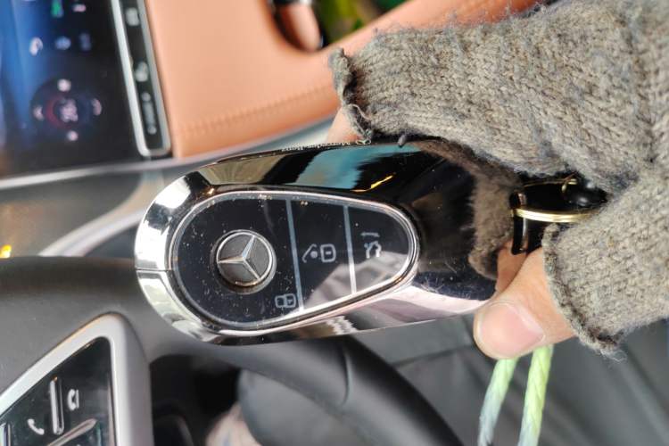 Used Mercedes-Benz GLC 2025 GLC 260 L 4MATIC Dynamic Edition