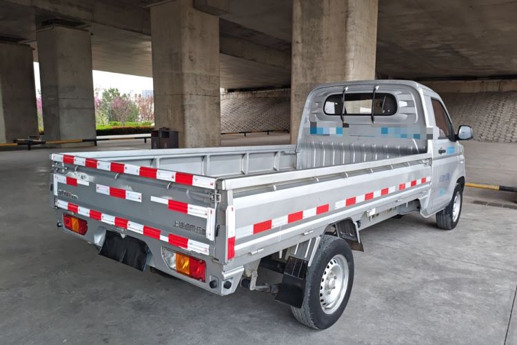 Used Wuling Rongguang New Truck 2019 1.5L Single-Row China VI L3C Rear Right 45 Deg