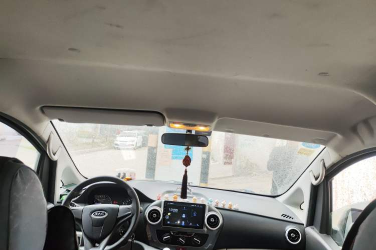 Used JAC Refine M3 2018 1.6L Express Edition 5-seater
