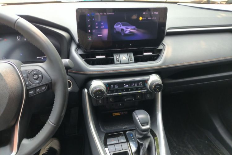 Used Toyota RAV4 2024 2.0L CVT Two-Wheel Drive Fashion Plus Edition Audio And AC Panel