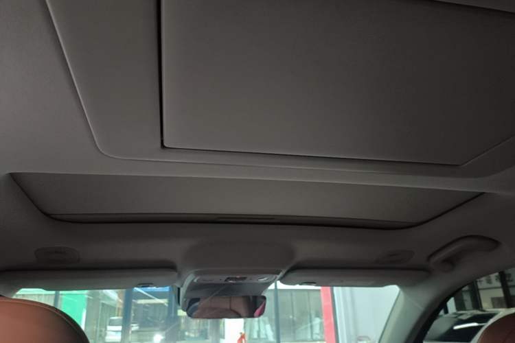 Used Leapmotor C16 2026 Extended-Range 280 LiDAR Zhizun Edition 6 Seats