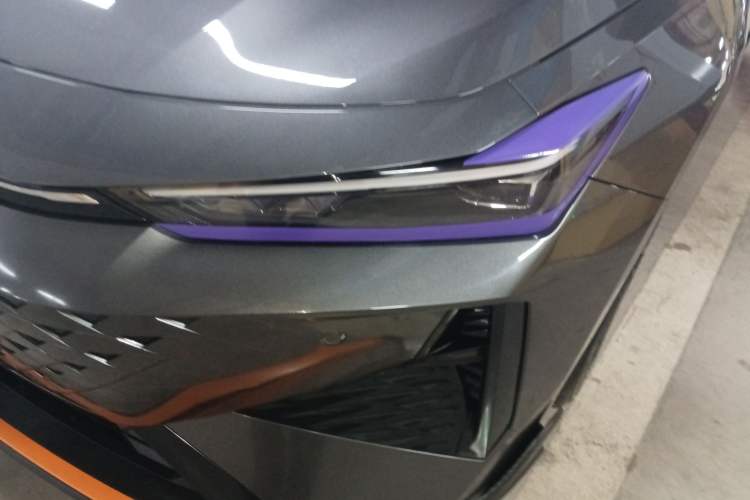 Used CHANGAN UNI-V 2024 1.5T Prestige Sport Edition Left Front Headlight