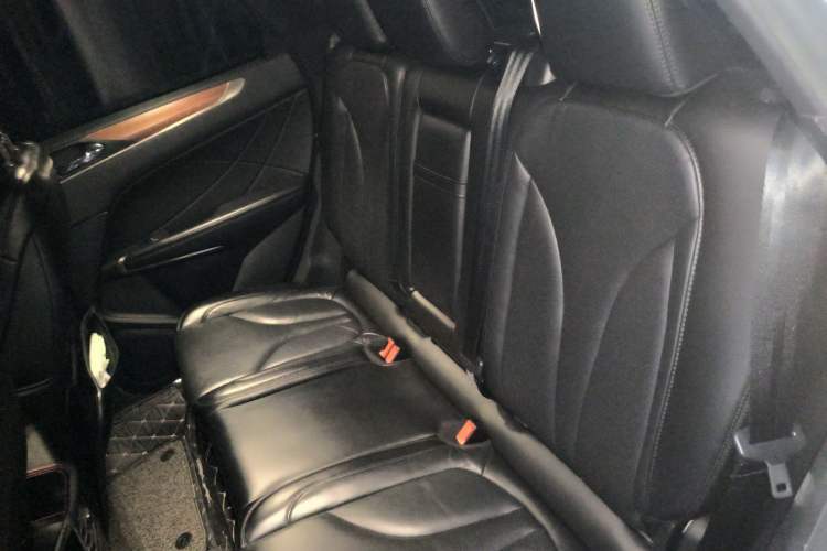 Used Lincoln MKC 2018 2.0T Two-Wheel Drive Luxury Edition
