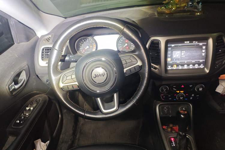 Used Jeep Compass 2017 200T Automatic Family Edition