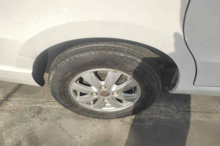 Used Wuling Hongguang 2014 1.5L S Standard Version
