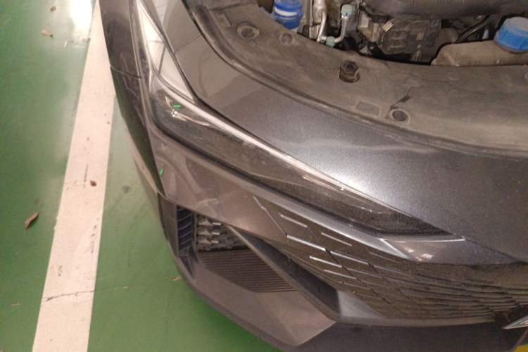 Used CHANGAN UNI-V 2022 1.5T Prestige Version
