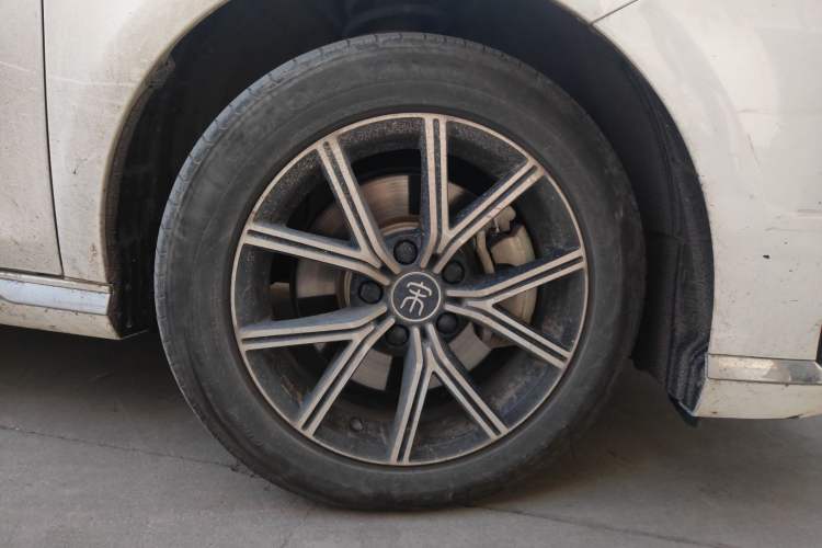 Used BYD Song MAX New Energy 2022 DM-i 105KM Prestige Model