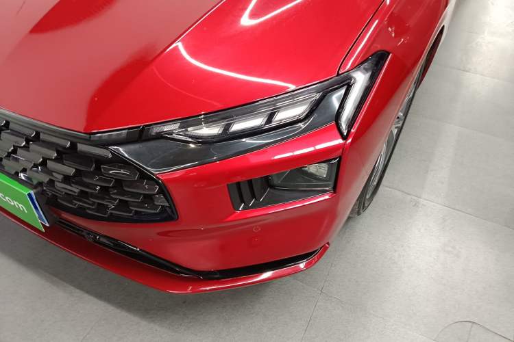 Used Ford Mondeo 2025 2.0T EcoBoost Ultimate Edition
