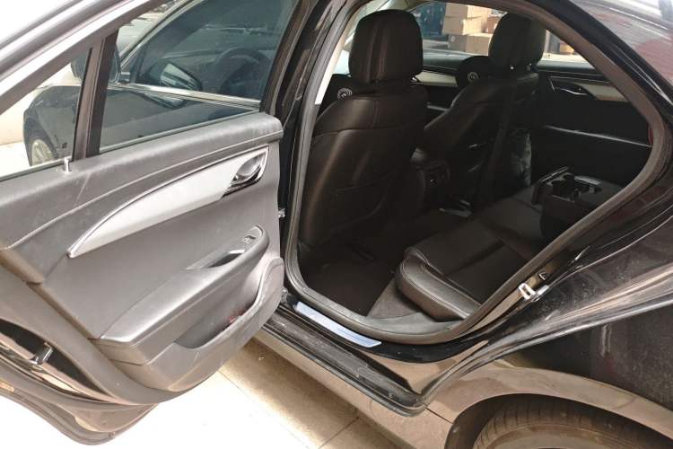 Used Cadillac ATS-L 2017 28T Fashion Edition
