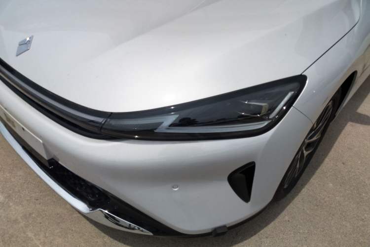 Used Baojun Enjoy 2025 Plug-in Hybrid 140km Standard Version