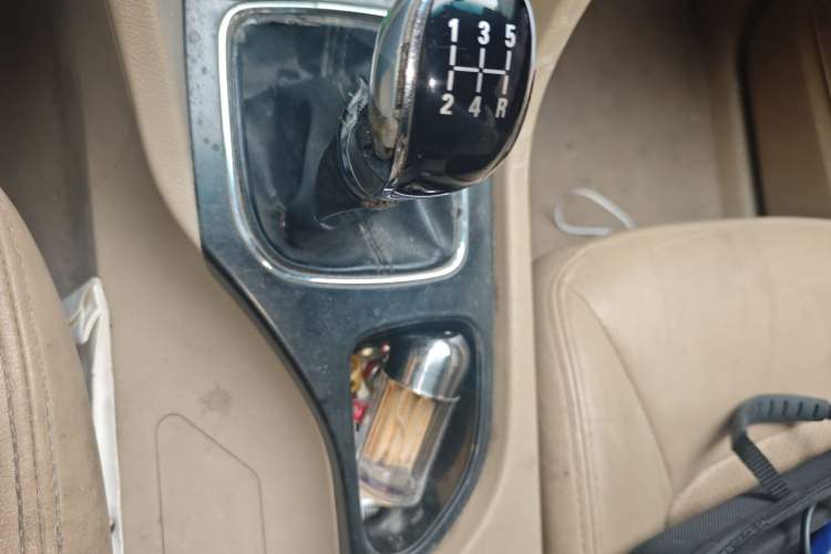 Used Baojun 730 2016 1.5L Manual Comfort Version 7 Seats China V Emission Standard