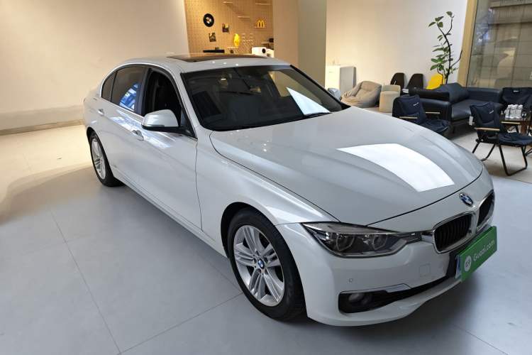 Used BMW 3 Series 2017 320Li Fashion Model Front Right 45 Deg